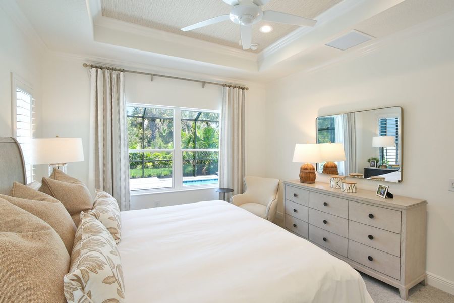 Representative furnished interior of a home built from the Lighthouse by Neal Communities in Boca Royale Golf & Country Club at Wellen Park, Englewood (Image 14).