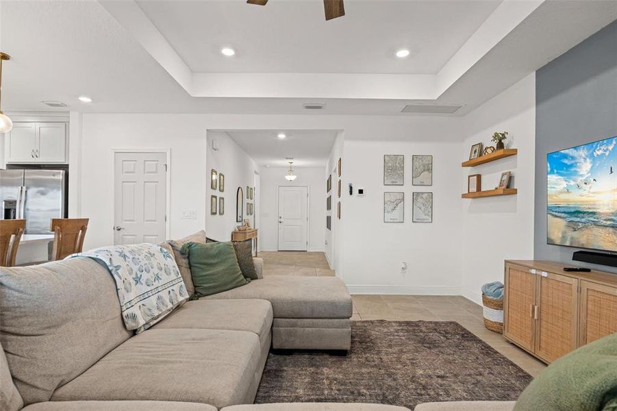 Furnished interior view inside a new home in Summerwoods, Parrish (Image 13). Furnished interior view inside a new home in Summerwoods, Parrish (Image 13).