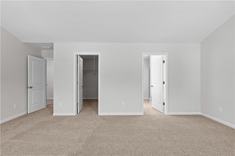 Spacious, unfurnished interior of a new home in , Newnan (Image 18).