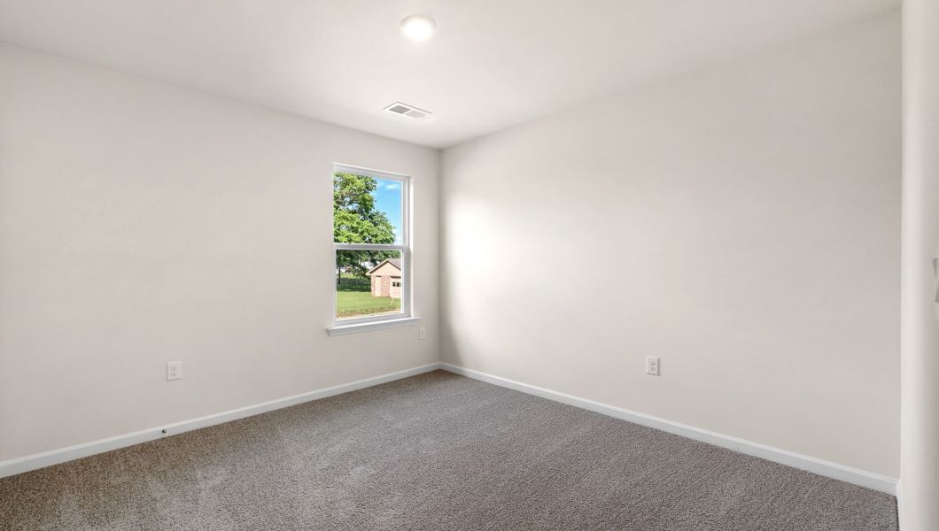 Spacious, unfurnished interior of a new home in Harrier Point, Woodruff (Image 20).