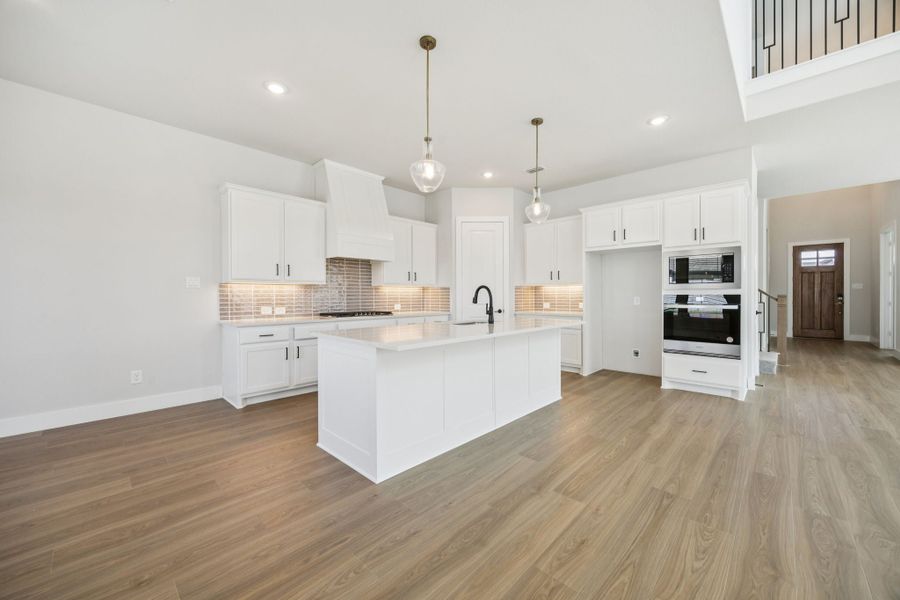 Furnished interior view inside a new home in Painted Tree Lakeside, McKinney (Image 7).