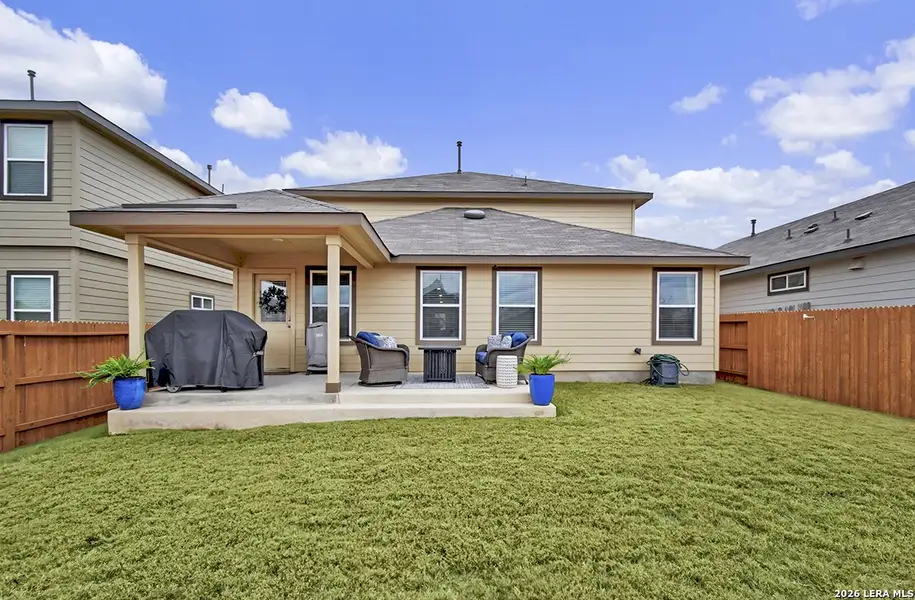 Exterior details and patio area of a home in Langdon, San Antonio (Image 4).
