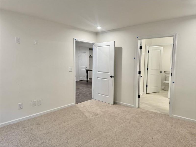 Spacious, unfurnished interior of a new home in Silver Leaf, Dawsonville (Image 17).