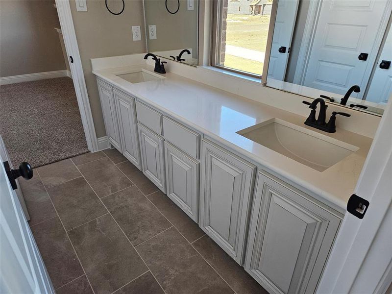 Furnished interior view inside a new home in Pecan Grove, Whitesboro (Image 8). Furnished interior view inside a new home in Pecan Grove, Whitesboro (Image 8).