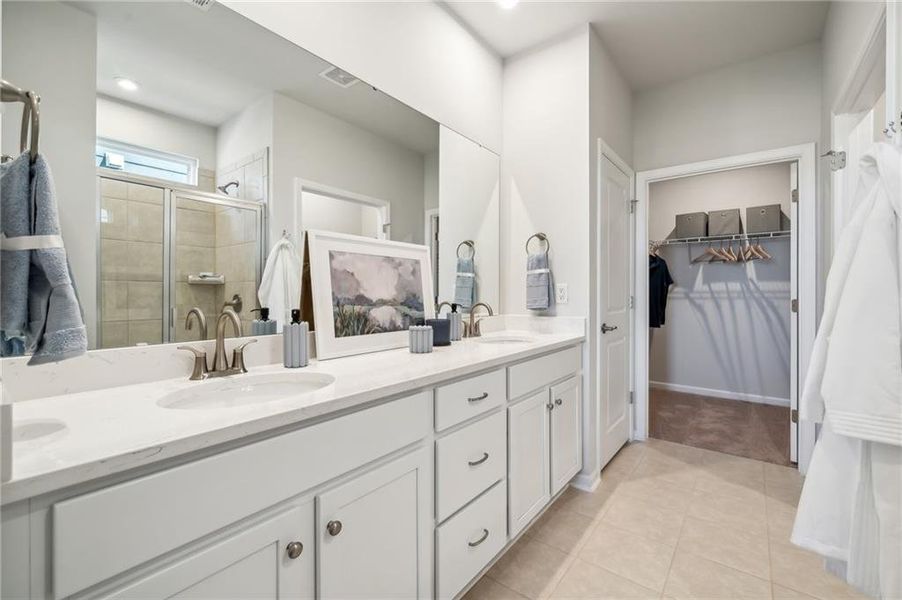 Furnished interior view inside a new home in Kingsley, Acworth (Image 32).