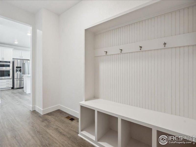 Spacious, unfurnished interior of a new home in Vantage, Berthoud (Image 20).