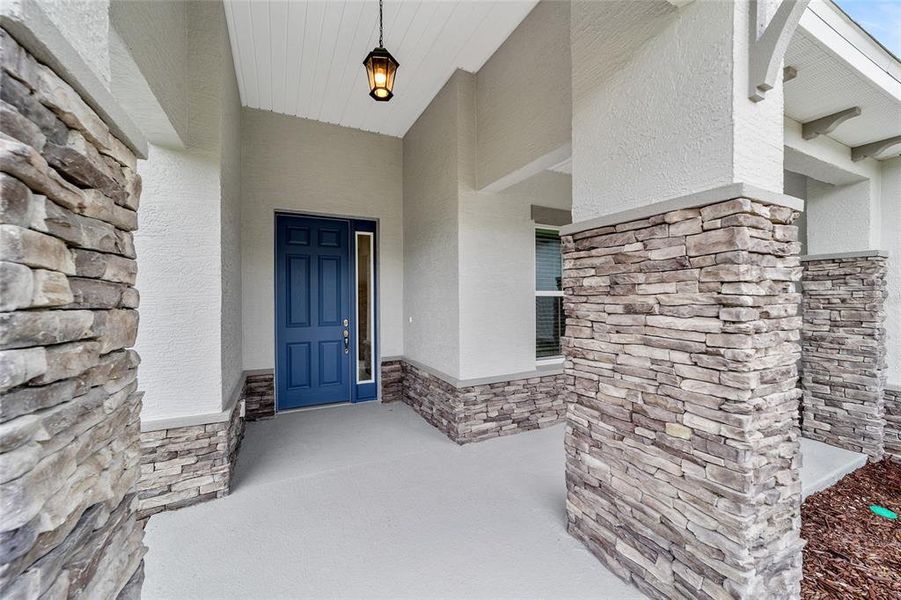 Exterior details and patio area of a home in , Ocala (Image 26).