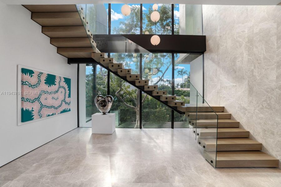 Community amenities in , Miami Beach (Image 52).