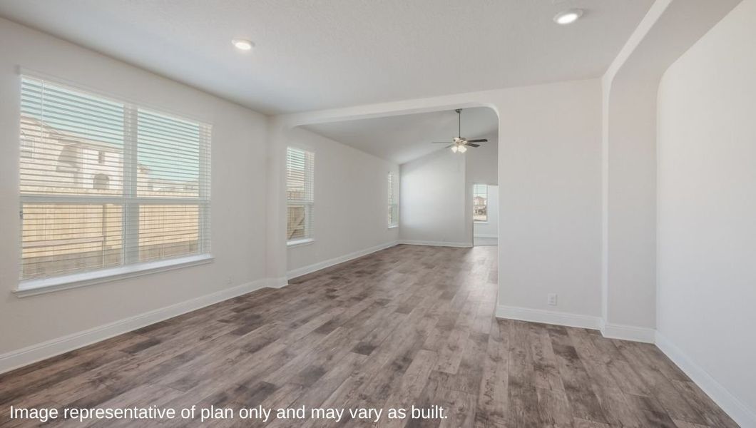 Representative unfurnished interior of a home built from the The Driftwood by D.R. Horton in Steele Creek, Cibolo (Image 16).