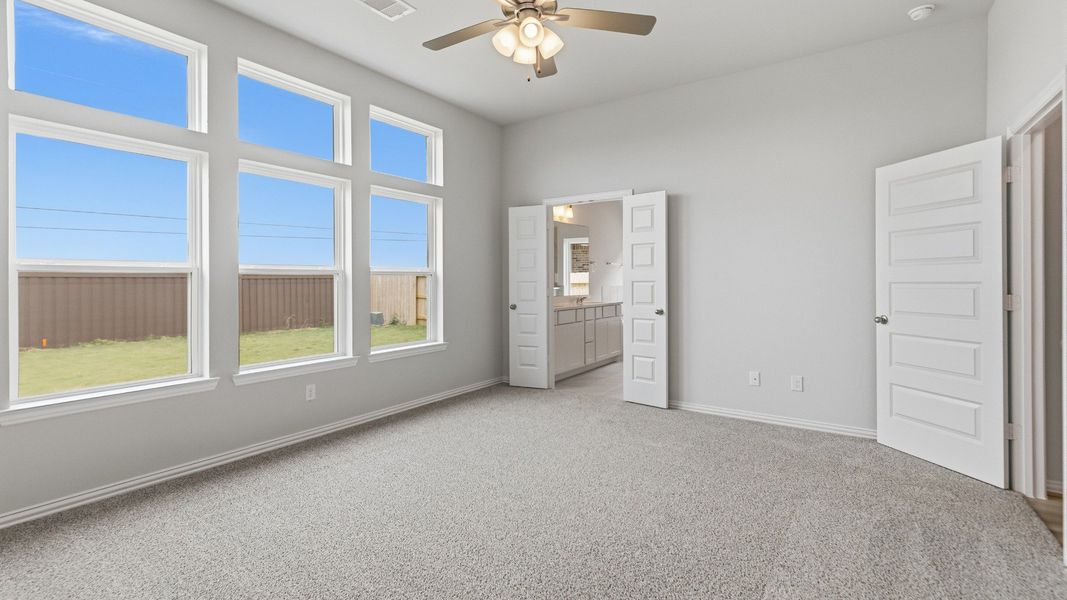 Furnished interior view inside a new home in Brookewater, Rosenberg (Image 16).