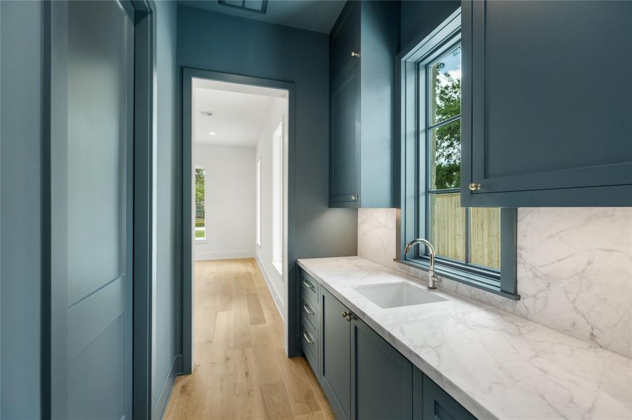 Furnished interior view inside a new home in , Houston (Image 7).