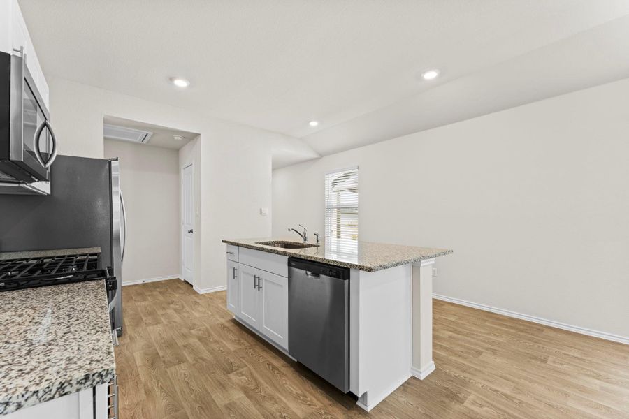 Furnished interior view inside a new home in Bollinger, Maxwell (Image 4).