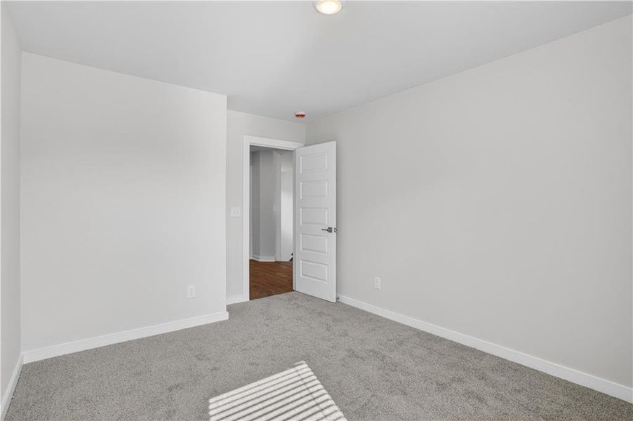 Spacious, unfurnished interior of a new home in , Villa Rica (Image 27).