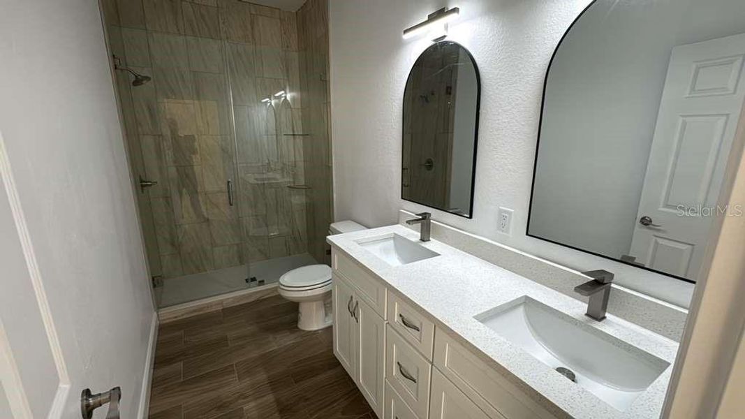 Furnished interior view inside a new home in , Sebring (Image 7).