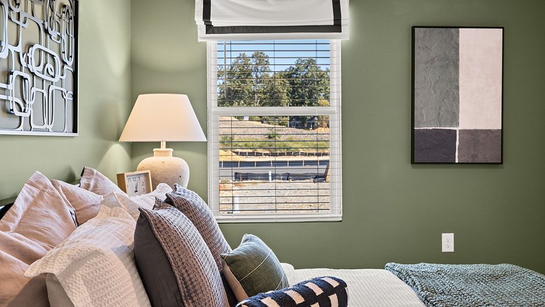 Furnished interior view inside a new home in Woodbury Park, South Fulton (Image 38).