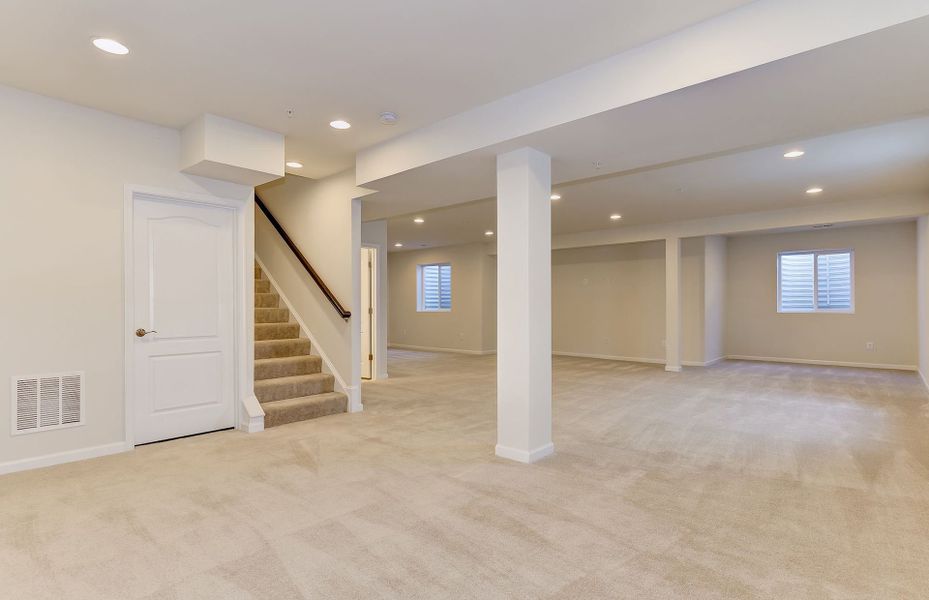 Representative unfurnished interior of a home built from the Continental by Pulte Homes in Independence at Carter's Station, Columbia (Image 22).