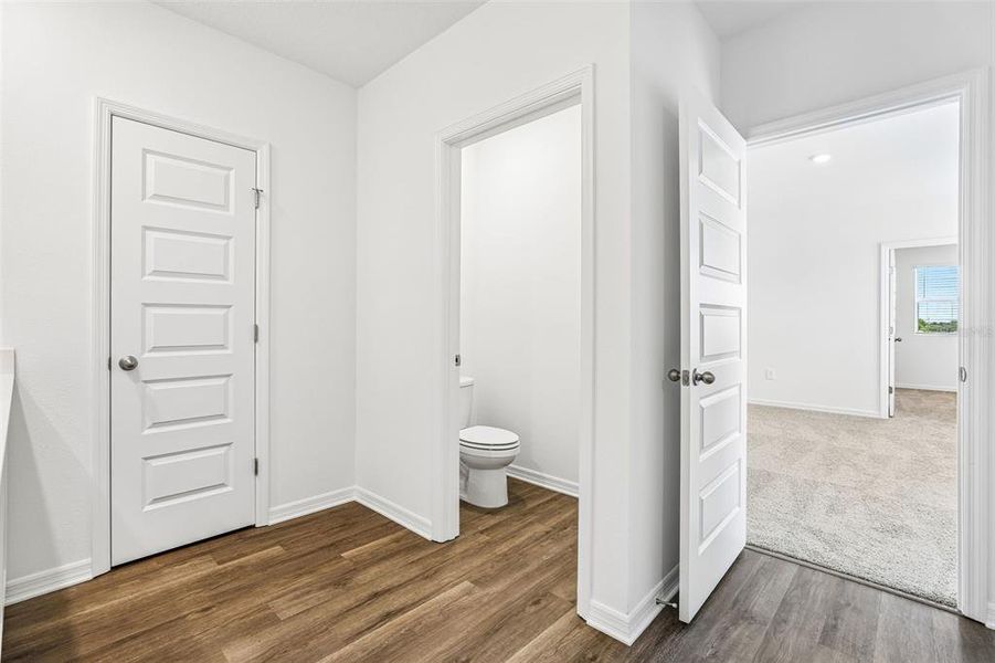 Furnished interior view inside a new home in Avalon Park Tavares, Tavares (Image 12).