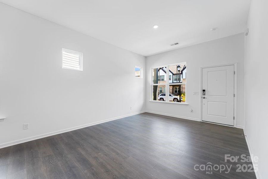 3128 Beacon Heights Road ~ Ready Now 3128 Beacon Heights Road ~ Ready Now