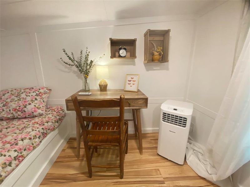 Furnished interior view inside a new home in , Lindale (Image 7). Furnished interior view inside a new home in , Lindale (Image 7).