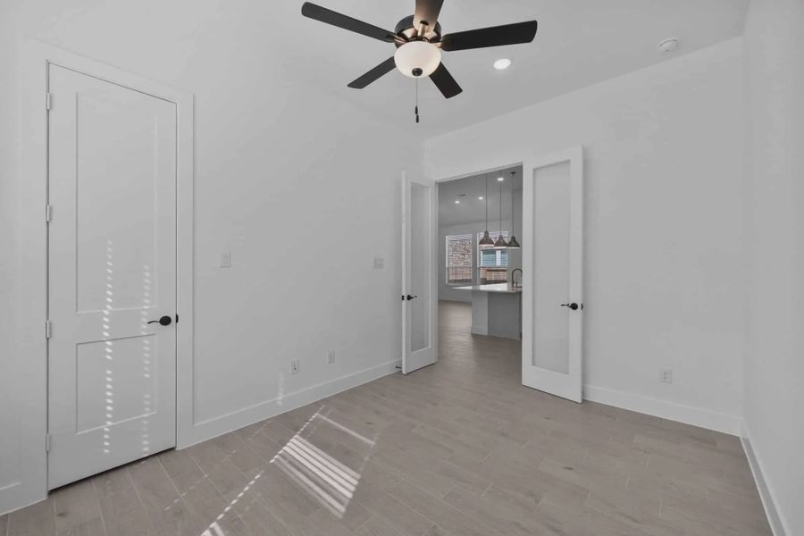 Representative unfurnished interior of a home built from the Summerton by Chesmar Homes in Jubilee 50's, Hockley (Image 10).