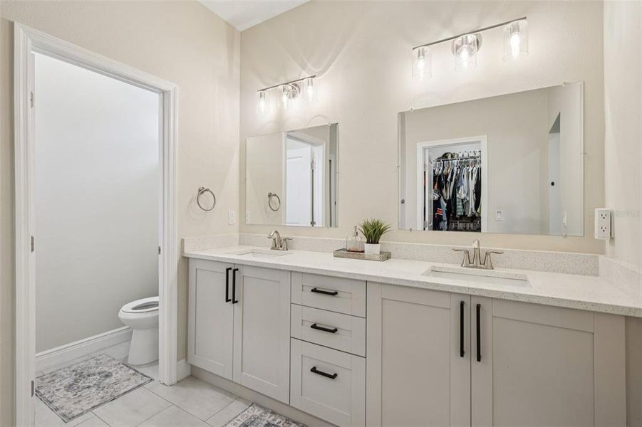 Furnished interior view inside a new home in , Tampa (Image 25).