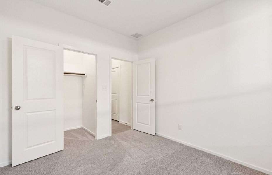 Spacious, unfurnished interior of a new home in Montgomery Bend, Montgomery (Image 29).