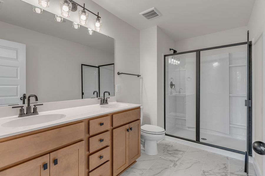 Furnished interior view inside a new home in Oxford Station, Gallatin (Image 9).