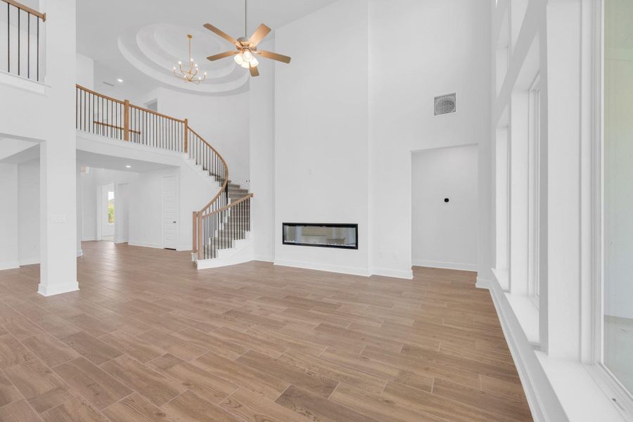 Spacious, unfurnished interior of a new home in Nolina, Georgetown (Image 28).