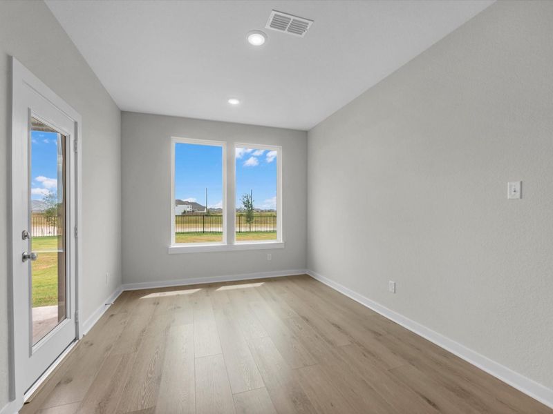 Spacious, unfurnished interior of a new home in Mason Woods, Cypress (Image 15).