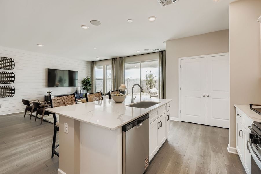 4br New Home in Surprise, AZ.  - Slide 6