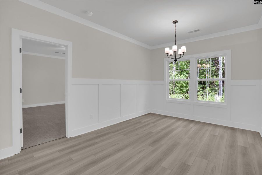 Spacious, unfurnished interior of a new home in Rolling Hills, Prosperity (Image 29).