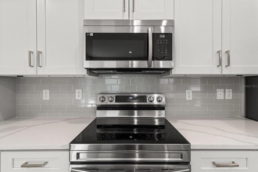 Furnished interior view inside a new home in , Homosassa (Image 4).