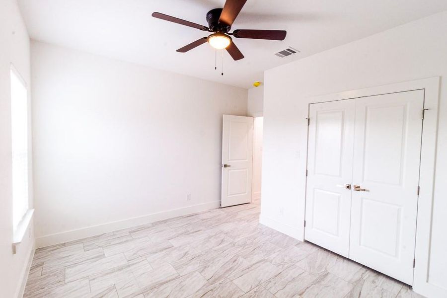 Spacious, unfurnished interior of a new home in , Godley (Image 20).