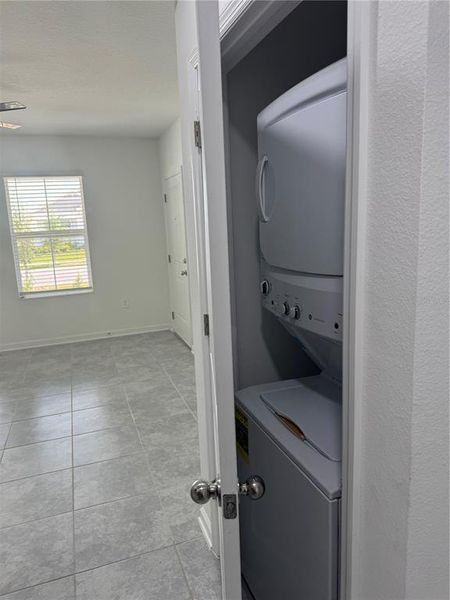 Furnished interior view inside a new home in , Haines City (Image 5).
