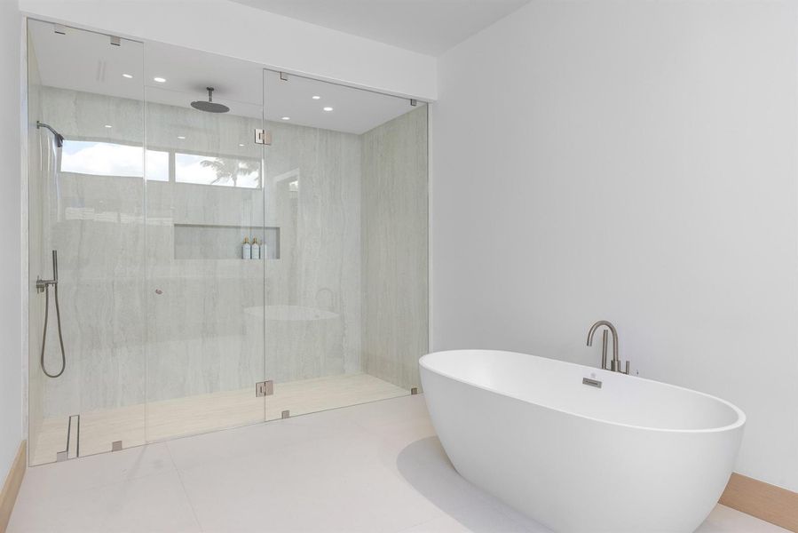 1ST FLOOR VIP SUITE BATH 1ST FLOOR VIP SUITE BATH