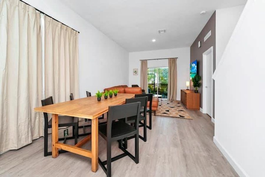 Furnished interior view inside a new home in , Davenport (Image 6).