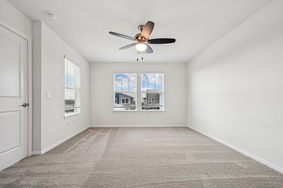 Representative unfurnished interior of a home built from the Andrews by Pacesetter Homes in Blanco Vista, San Marcos (Image 20).