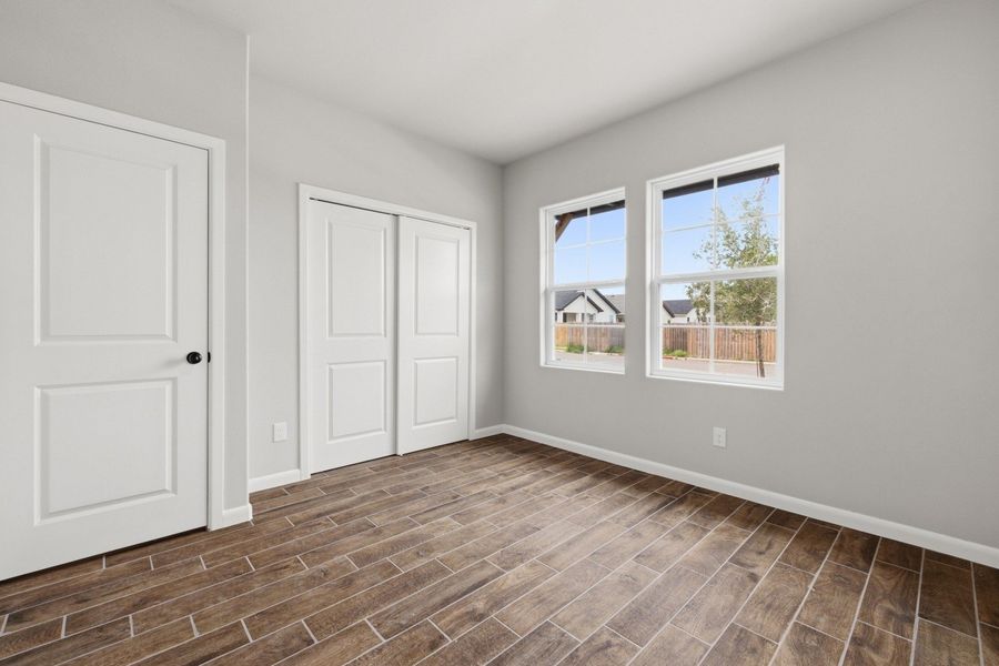 Spacious, unfurnished interior of a new home in Alberta Heights, Edinburg (Image 10).
