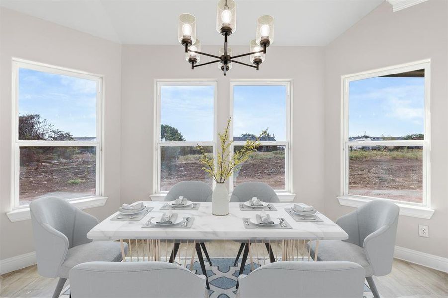 Virtually Staged: Dining Area