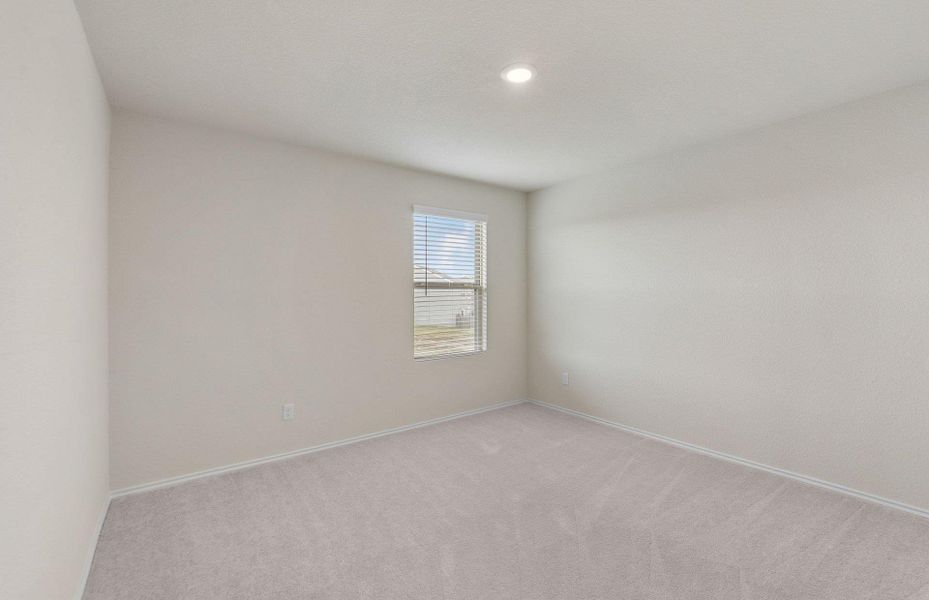 Spacious, unfurnished interior of a new home in Sonterra, Jarrell (Image 28).