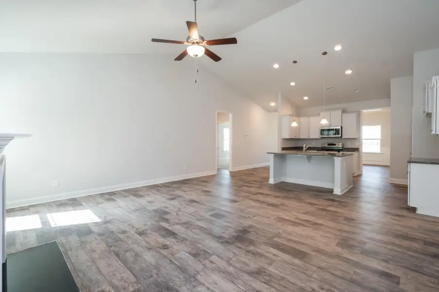 Representative unfurnished interior of a home built from the 2100 by Adams Homes in Ham Farm, La Grange (Image 30).