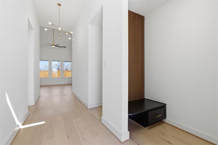 Spacious, unfurnished interior of a new home in , Sherman (Image 18).