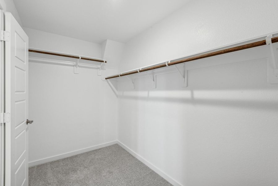 Spacious, unfurnished interior of a new home in Summerview, Fulshear (Image 14). Spacious, unfurnished interior of a new home in Summerview, Fulshear (Image 14).