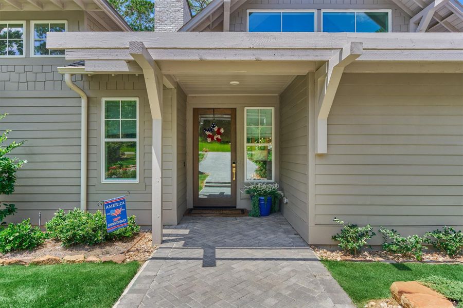 Exterior details and patio area of a home in , Montgomery (Image 3).