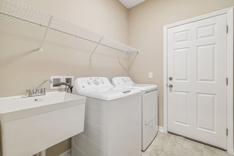 Owner's Closet Owner's Closet