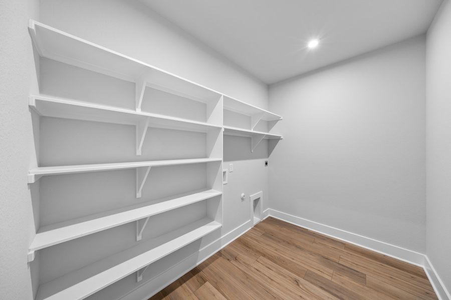 Spacious, unfurnished interior of a new home in Hartrick Ranch, Temple (Image 7).