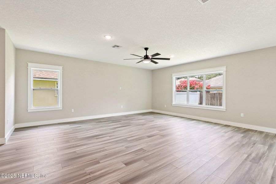 Spacious, unfurnished interior of a new home in , Orange Park (Image 38). Spacious, unfurnished interior of a new home in , Orange Park (Image 38).