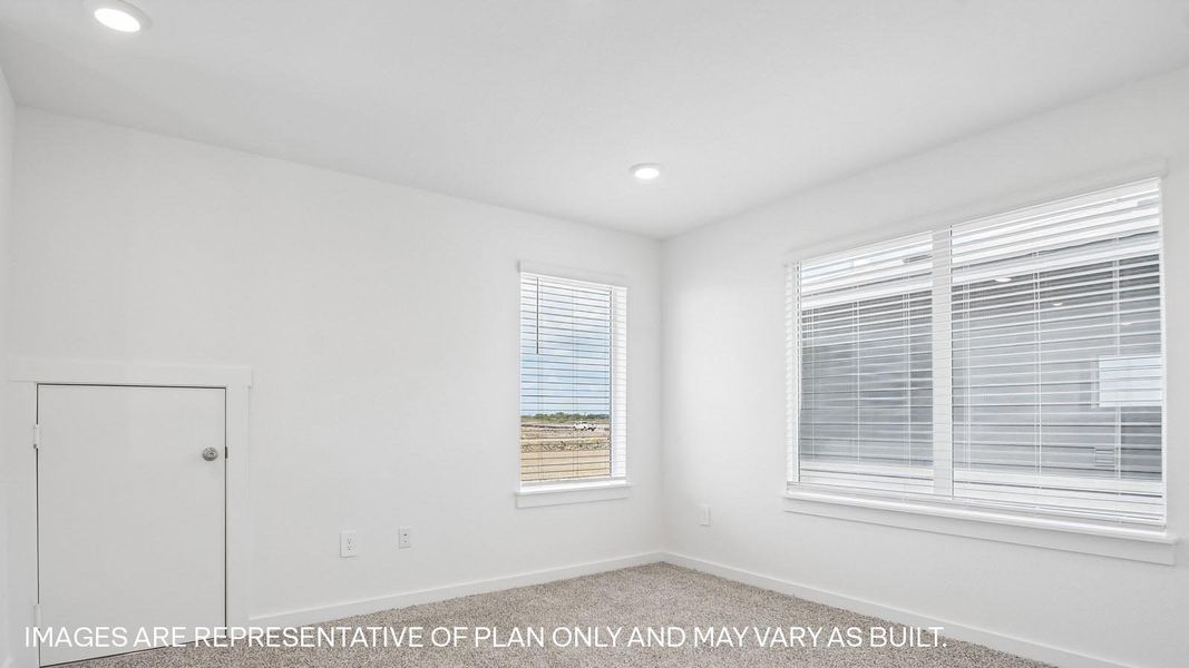Spacious, unfurnished interior of a new home in Frontier, Mustang Ridge (Image 24). Spacious, unfurnished interior of a new home in Frontier, Mustang Ridge (Image 24).