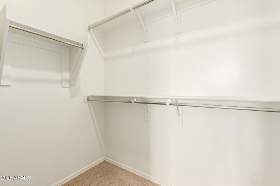 0016-17 - Avenida del Sol