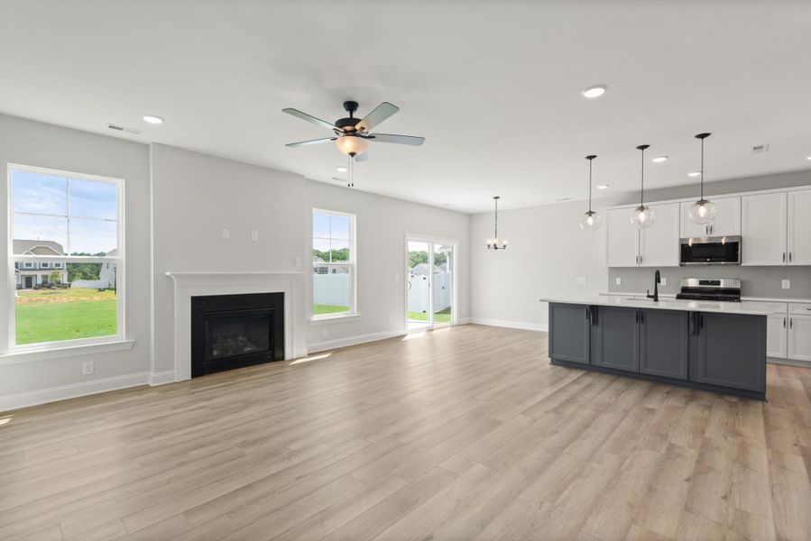 Spacious, unfurnished interior of a new home in Hopewell Garden, Winston-Salem (Image 14).
